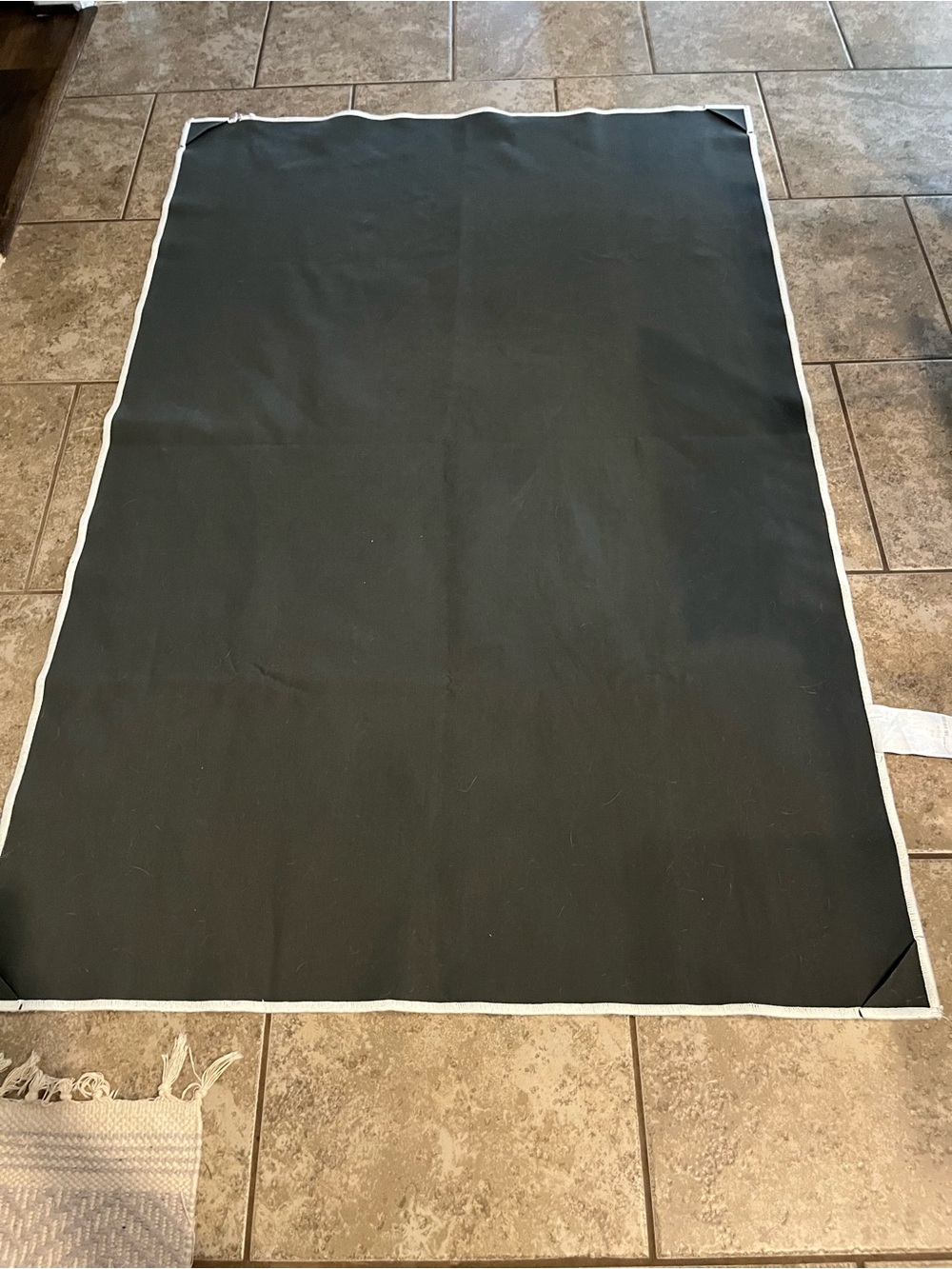 Ruggable Inkdrop black & ivory Jonathan Adler rug - Picture 9 of 10